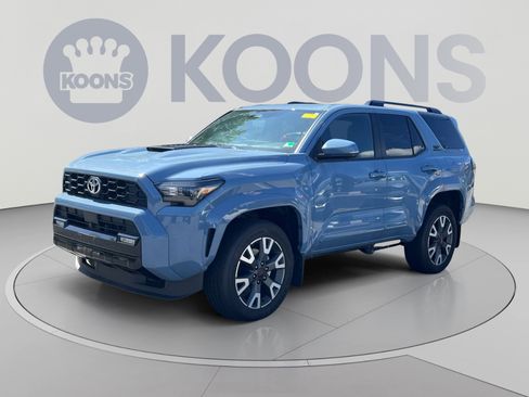 Used 2025 Toyota 4Runner TRD Sport Premium AWD/4WD image 1