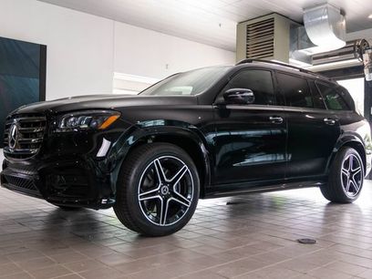 New 2026 Mercedes-Benz GLS 450 4MATIC