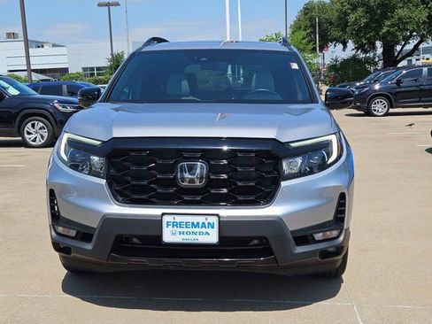 Used 2023 Honda Passport Elite image 2