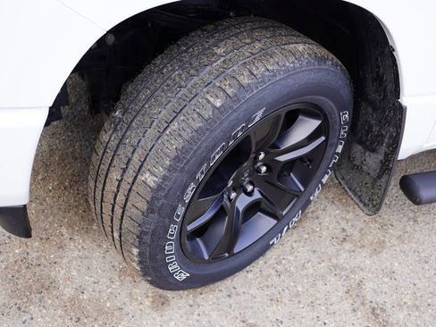 Certified 2023 RAM 1500 Big Horn image 13