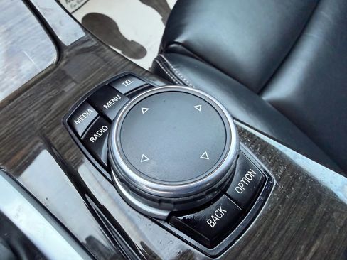 Used 2016 BMW 528i xDrive 528i xDrive Sedan 4D image 24