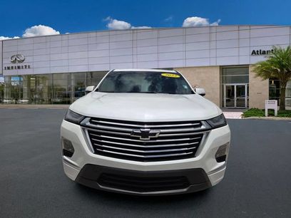 Used 2023 Chevrolet Traverse Premier