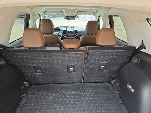 Used 2022 Ford Bronco Sport Outer Banks w/ Tech Package image 22