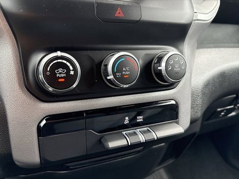 Certified 2022 RAM 1500 Big Horn image 35