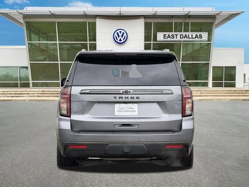 Used 2021 Chevrolet Tahoe Z71 w/ Luxury Package AWD/4WD image 4