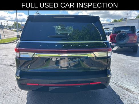 Used 2024 Lincoln Navigator Reserve AWD/4WD image 5
