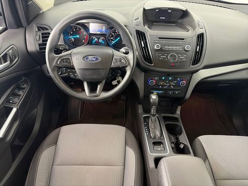Certified 2017 Ford Escape SE FWD image 14