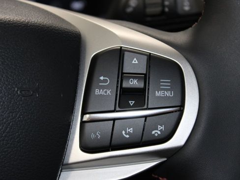 New 2026 Ford Explorer Active RWD image 38