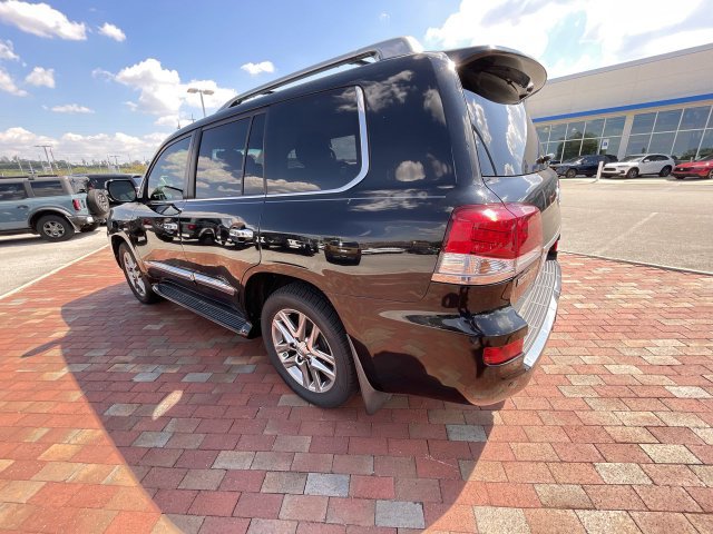 Used 2015 Lexus LX 570 4WD image 33