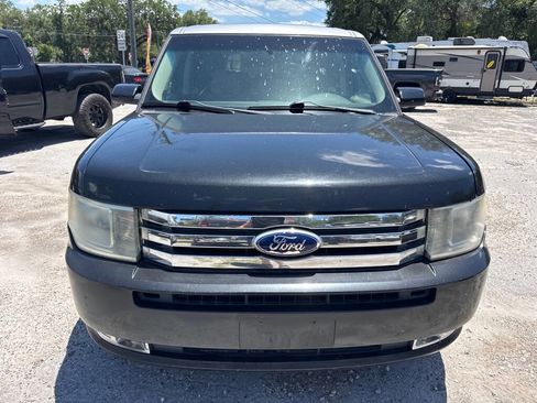 Used 2011 Ford Flex SEL w/ Rapid Spec Order Code FWD image 2