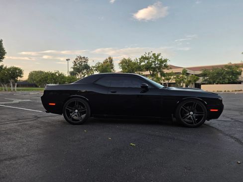 Used 2012 Dodge Challenger R/T Plus RWD image 3