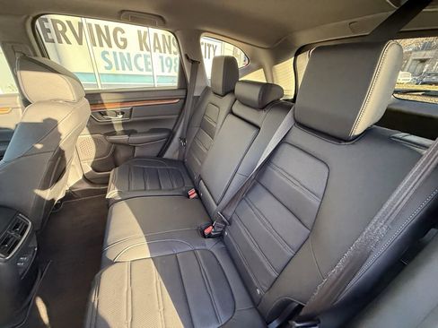 Used 2021 Honda CR-V Touring image 9