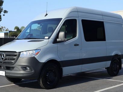 New 2025 Mercedes-Benz Sprinter 2500