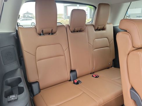 New 2025 Nissan Pathfinder Platinum w/ Cargo Package image 15