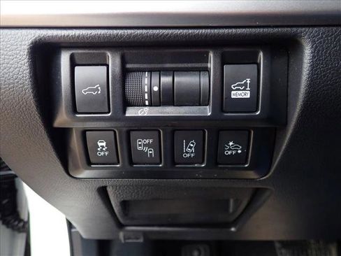 Used 2019 Subaru Outback 2.5i Premium image 26