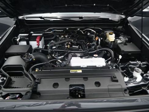 Used 2026 Toyota Tacoma SR5 RWD image 17
