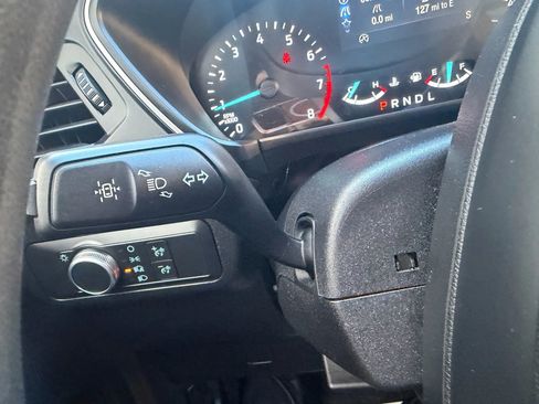 Used 2020 Ford Escape SE image 15