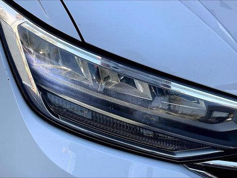 Used 2022 Volkswagen Tiguan S FWD image 28