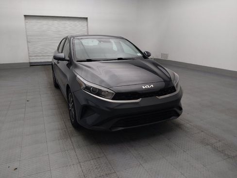 Used 2024 Kia Forte LXS w/ LXS Technology Package FWD image 14