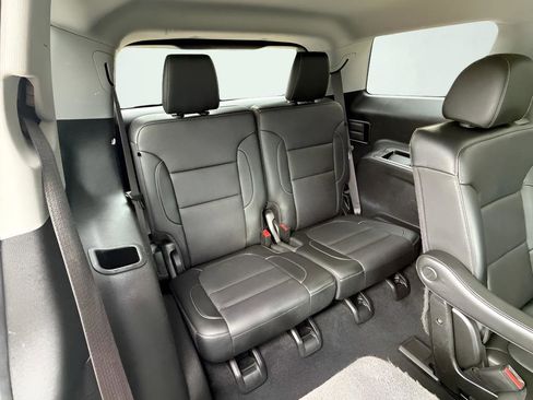 Used 2021 GMC Acadia SLT FWD image 26