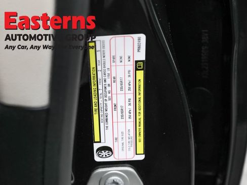 Used 2023 Chrysler Voyager LX FWD image 33