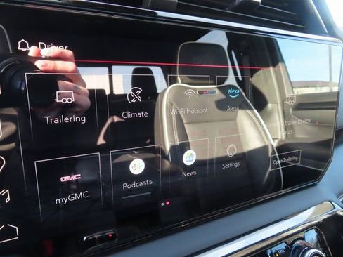 Used 2024 GMC Sierra 1500 AT4X w/ AT4X AEV Edition image 31