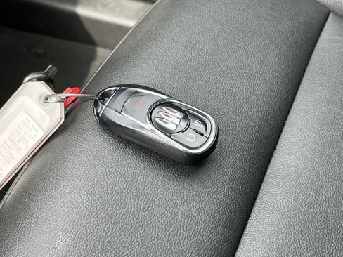 Used 2025 Buick Envista Sport Touring FWD image 17