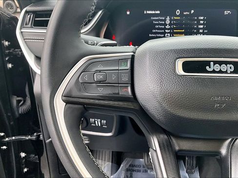 Used 2024 Jeep Grand Cherokee Altitude image 18