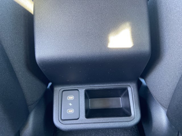 Used 2025 Kia K4 FWD image 50