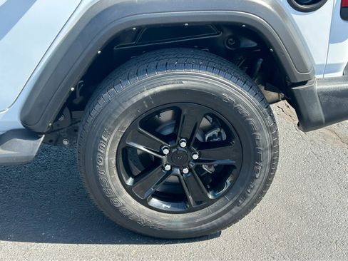 Used 2023 Jeep Wrangler Unlimited Sport AWD/4WD image 46