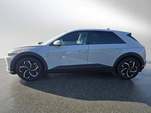 Used 2024 Hyundai Ioniq 5 SEL image 6