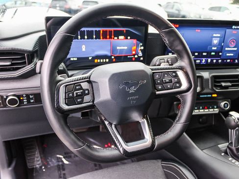 Used 2025 Ford Mustang GT RWD image 15
