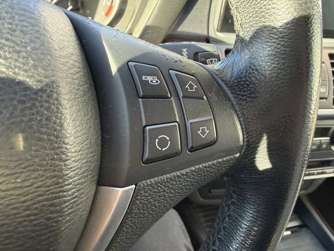 Used 2011 BMW X5 xDrive35i image 21