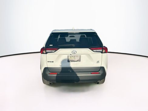 Used 2025 Toyota RAV4 LE AWD/4WD image 7