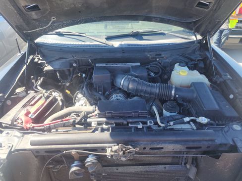 Used 2011 Ford F150 Raptor w/ Raptor Luxury Pkg image 3