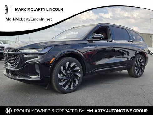 New 2026 Lincoln Nautilus Reserve w/ Jet Appearance Package AWD/4WD image 1