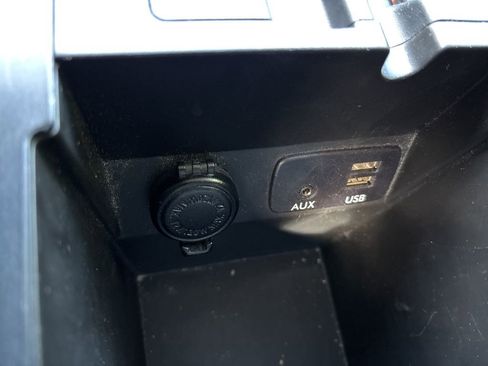 Used 2018 Subaru Crosstrek 2.0i Limited image 23