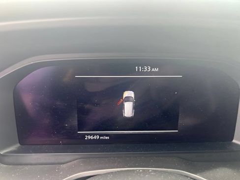 Used 2023 Nissan Rogue Platinum FWD image 12