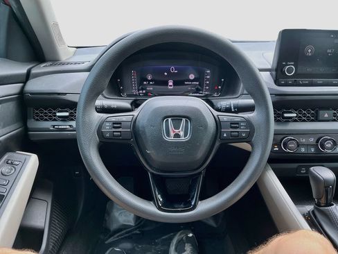 Used 2024 Honda Accord EX image 10
