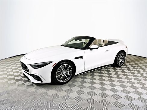 New 2026 Mercedes-Benz SL 43 AMG image 3