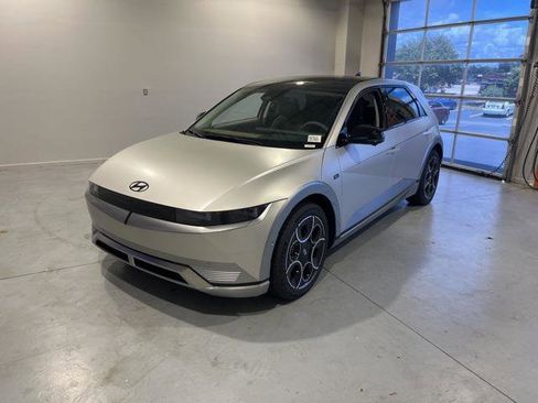 New 2024 Hyundai Ioniq 5 Limited image 4