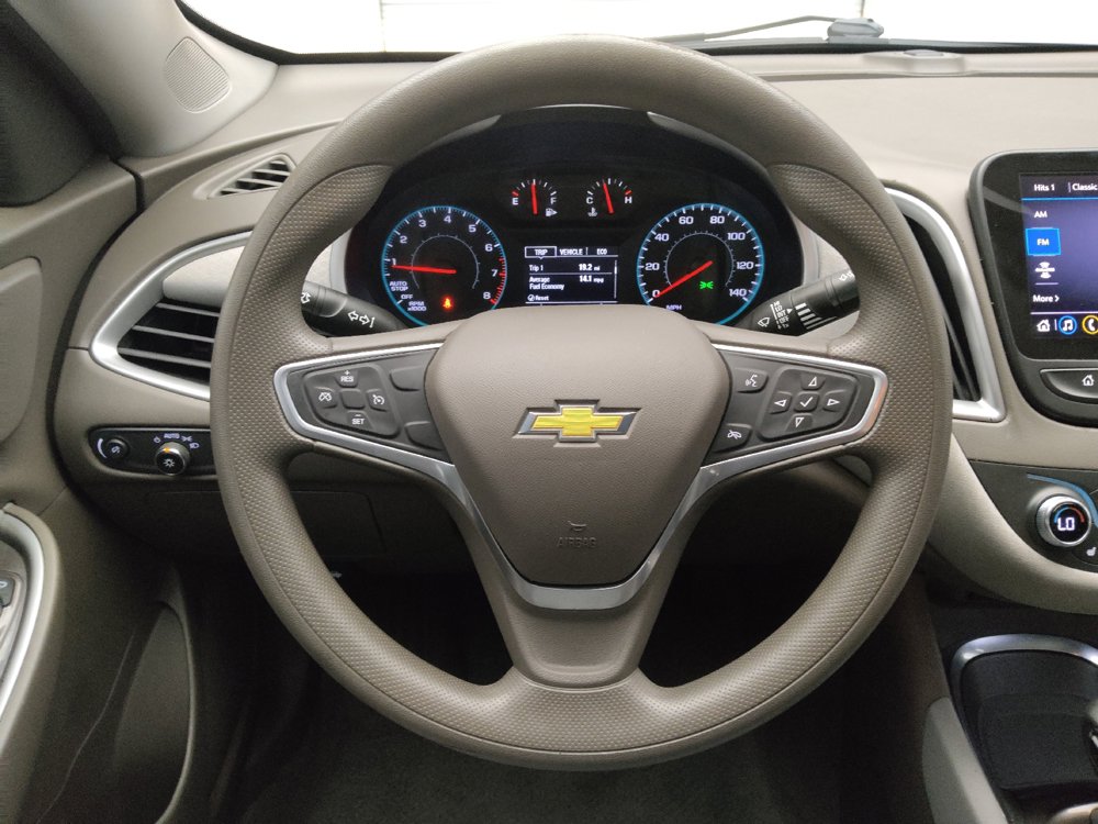 Used 2022 Chevrolet Malibu LT FWD image 22