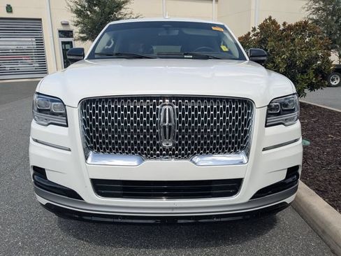 Used 2023 Lincoln Navigator L Reserve RWD image 7