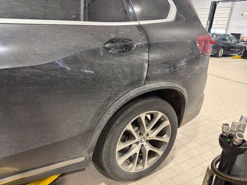 Used 2019 BMW X5 xDrive50i w/ Premium Package 2 AWD/4WD image 7