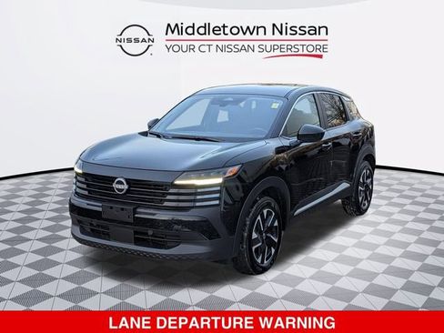 Certified 2025 Nissan Kicks SV AWD/4WD image 8