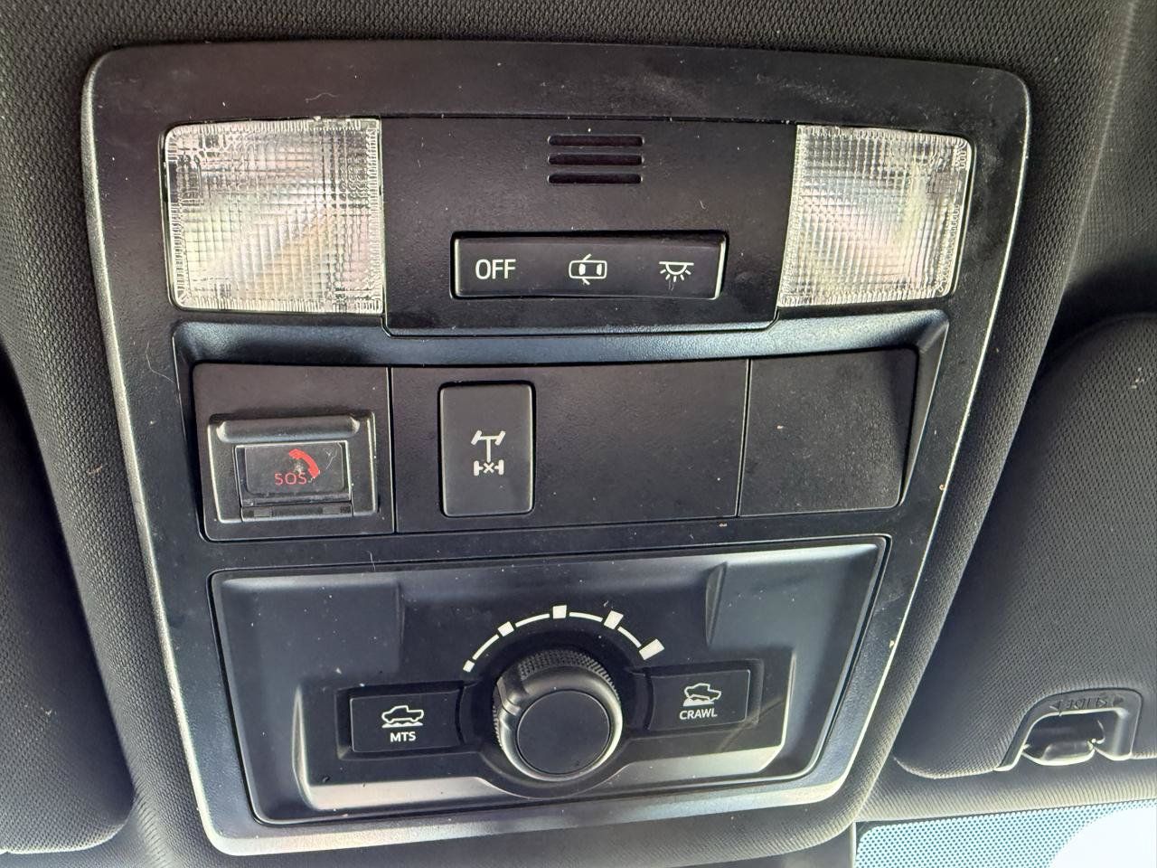 Used 2020 Toyota Tacoma TRD Off-Road w/ Technology Package AWD/4WD image 34