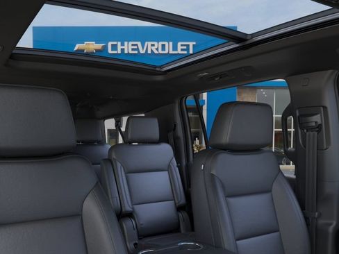 New 2026 Chevrolet Suburban Z71 AWD/4WD image 24