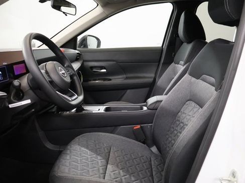 New 2026 Nissan Kicks SV w/ Cold Weather Package AWD/4WD image 12
