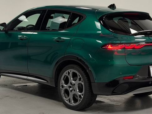 Used 2024 Alfa Romeo Tonale Ti w/ Active Assist Package AWD/4WD image 4