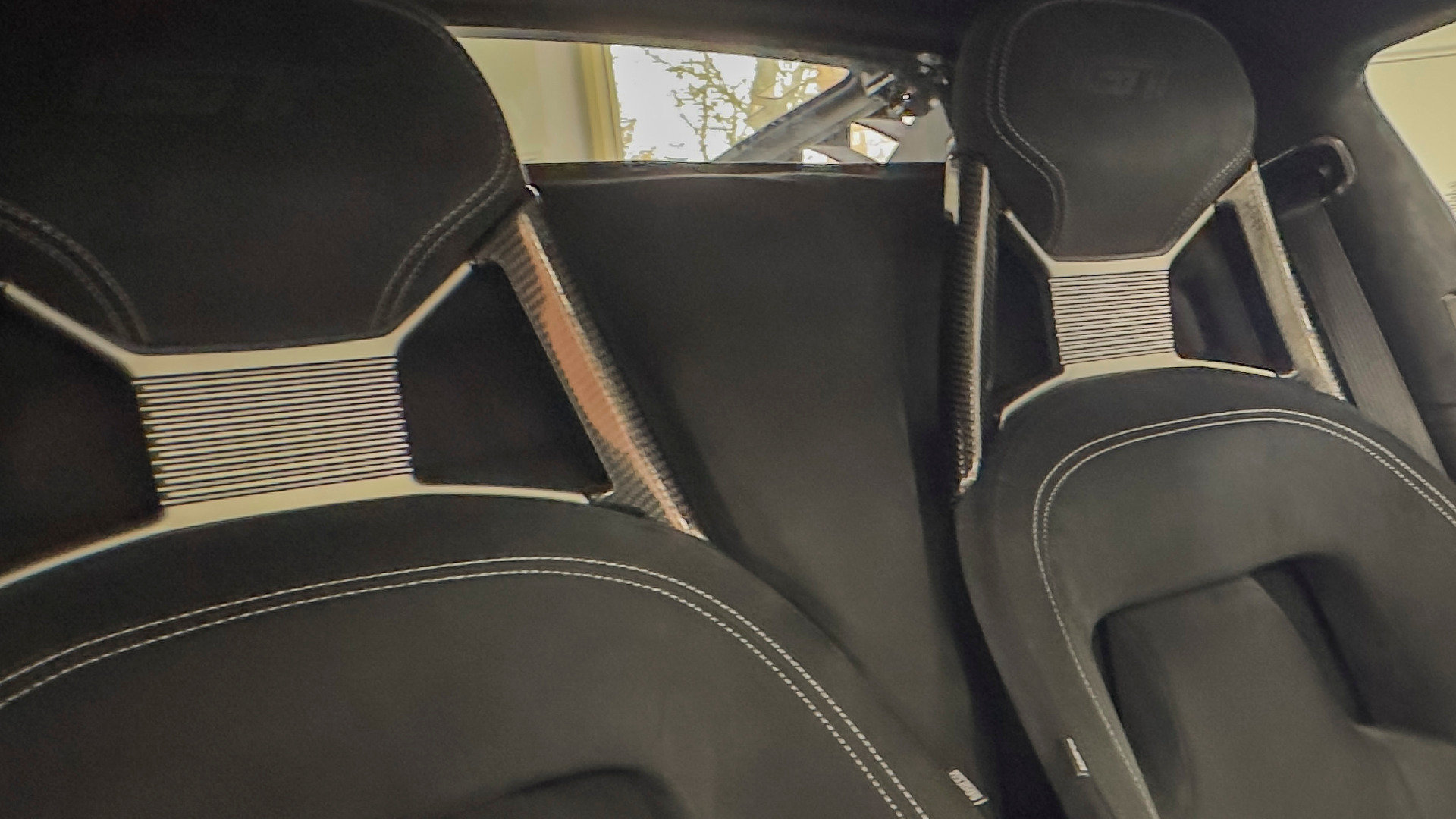 Used 2020 Ford GT Carbon Series RWD image 54